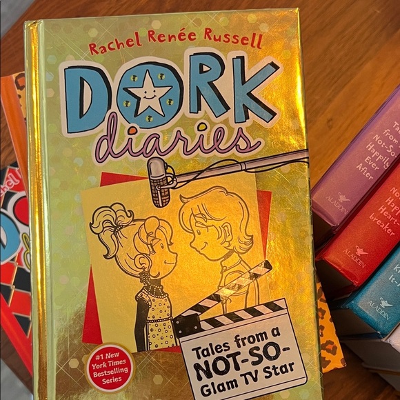Dork Diaries Book Set - Picture 7 of 13